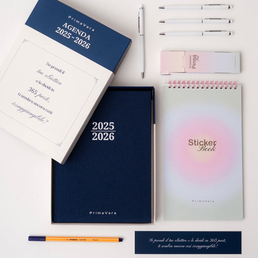 PREORDINE PrimaVera Svolta Kit - Agenda + Sticker Book + Penna Argento