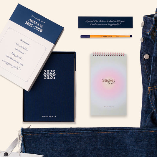 PREORDINE Kit - Agenda + Sticker Book