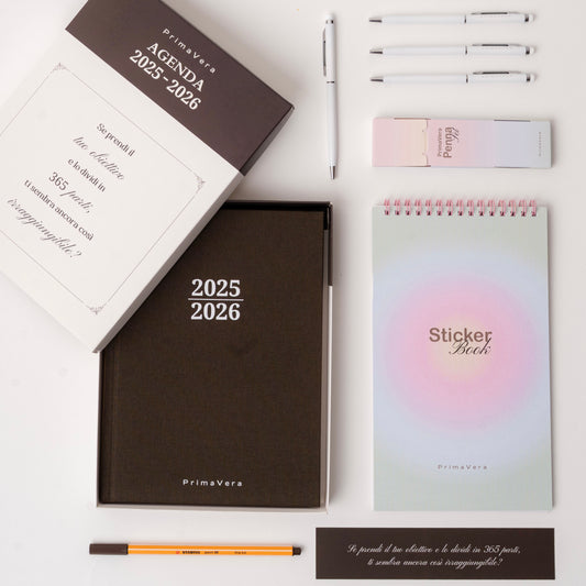 PREORDINE PrimaVera Svolta Kit - Agenda + Sticker Book + Penna Argento